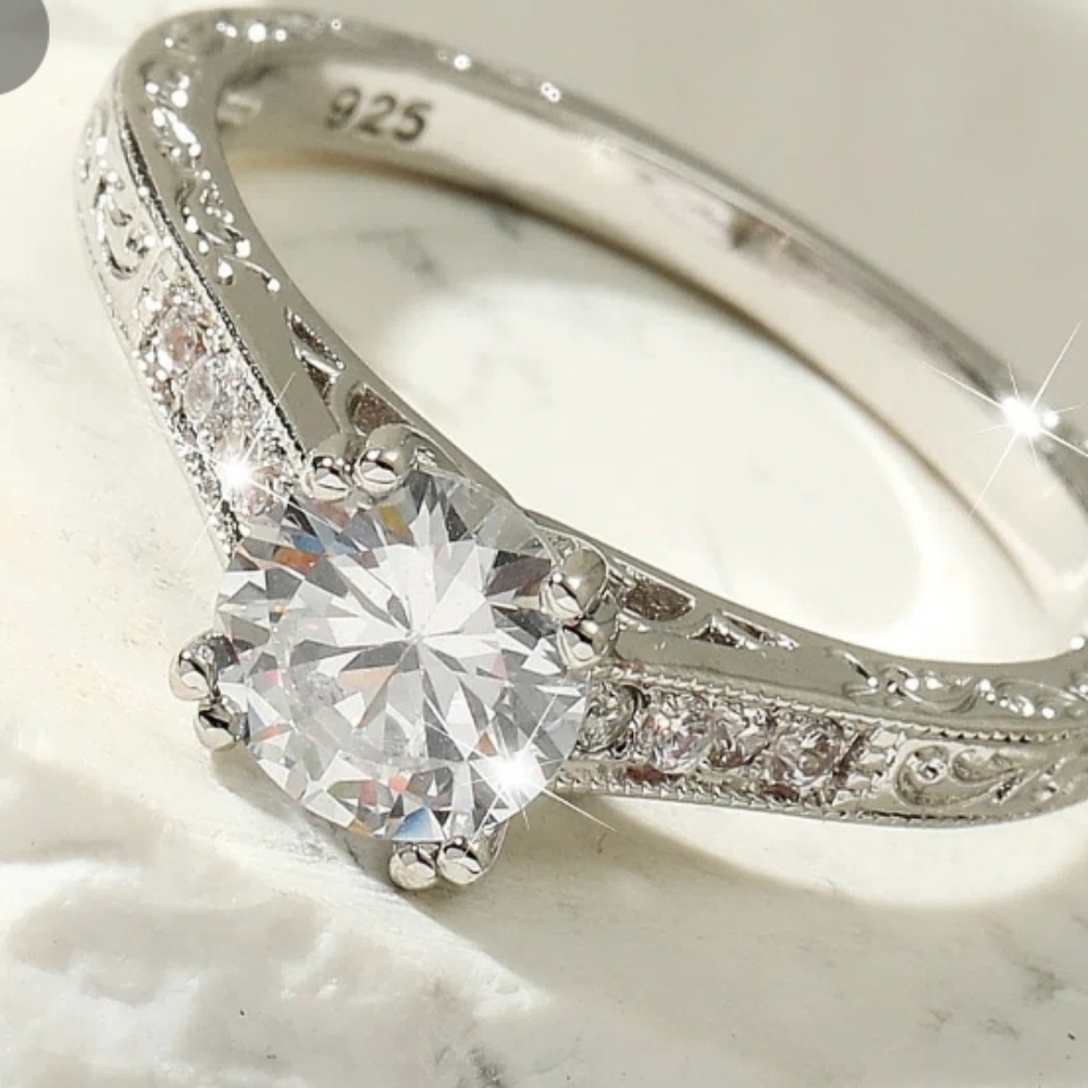 .925 Ring NEW without tags